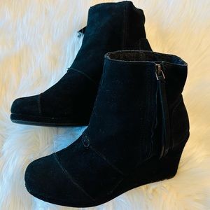 Toms Desert Wedge Black